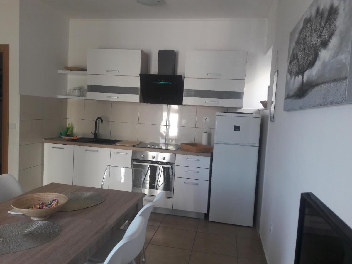 Apartment Tea Primošten Zewnętrze zdjęcie