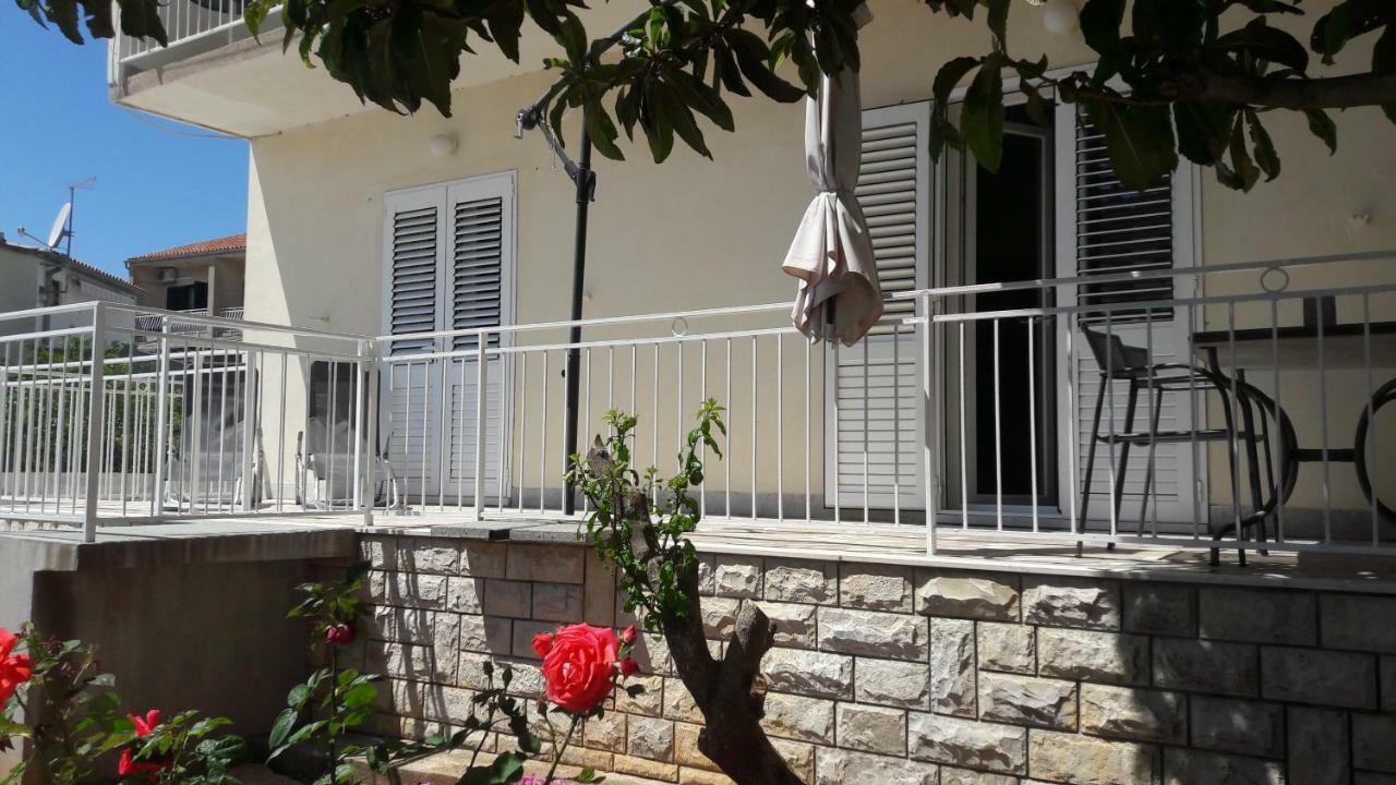 Apartment Tea Primošten Zewnętrze zdjęcie